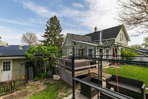 Tiny photo for 2136 N Zenith Avenue, Davenport, IA 52804 (MLS # 12625969)