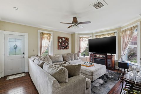 Tiny photo for 2136 N Zenith Avenue, Davenport, IA 52804 (MLS # 12625969)