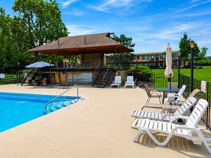 Tiny photo for 20 King Arthur Court #6, Northlake, IL 60164 (MLS # 12796161)