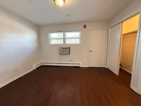 Tiny photo for 20 King Arthur Court #6, Northlake, IL 60164 (MLS # 12796161)