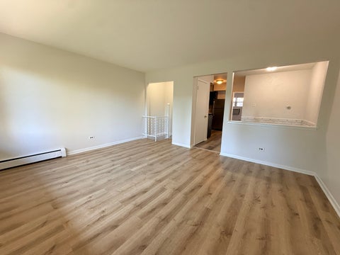 Tiny photo for 20 King Arthur Court #6, Northlake, IL 60164 (MLS # 12796161)