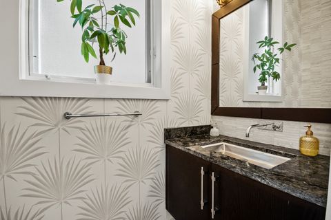 Tiny photo for 1931 W CORNELIA Avenue, Chicago, IL 60657 (MLS # 12491220)