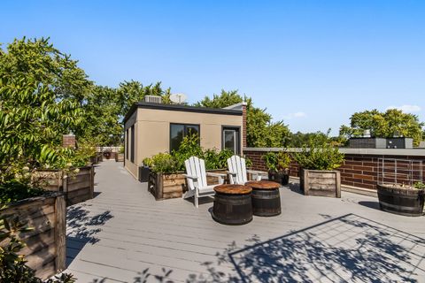 Tiny photo for 1931 W CORNELIA Avenue, Chicago, IL 60657 (MLS # 12491220)