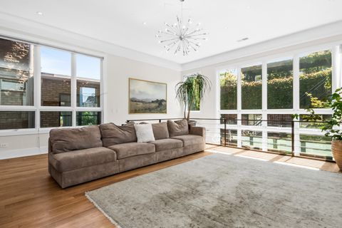 Tiny photo for 1931 W CORNELIA Avenue, Chicago, IL 60657 (MLS # 12491220)