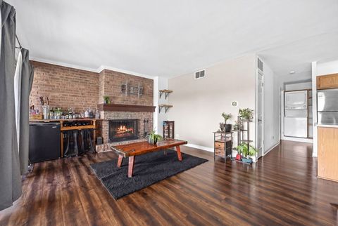 Tiny photo for 5535 E Lake Drive #2D, Lisle, IL 60532 (MLS # 12680018)