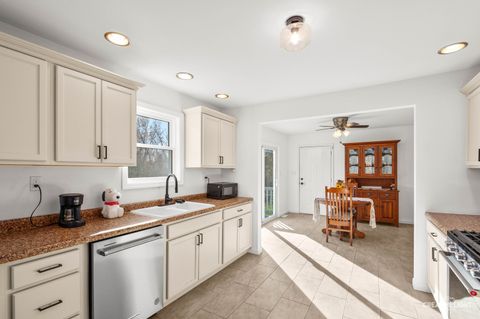 Tiny photo for 710 Daisy Court, Seneca, IL 61360 (MLS # 12571138)