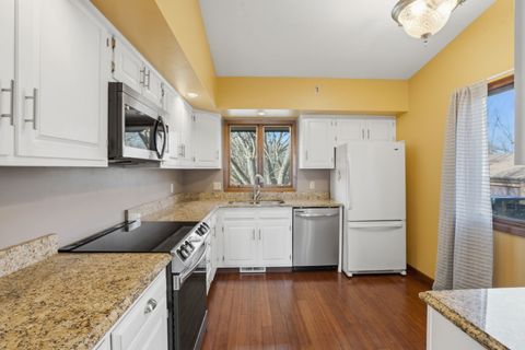 Tiny photo for 4828 6th Avenue Drive, Moline, IL 61265 (MLS # 12603655)