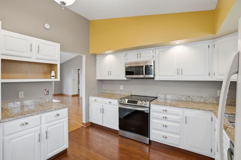 Tiny photo for 4828 6th Avenue Drive, Moline, IL 61265 (MLS # 12603655)