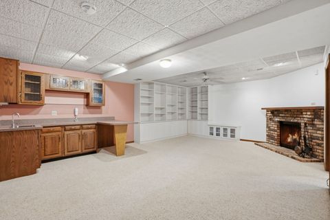 Tiny photo for 4828 6th Avenue Drive, Moline, IL 61265 (MLS # 12603655)