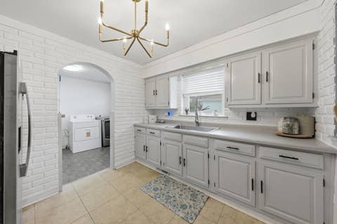 Tiny photo for 7920 W 91st Street, Hickory Hills, IL 60457 (MLS # 12714402)