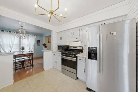 Tiny photo for 7920 W 91st Street, Hickory Hills, IL 60457 (MLS # 12714402)