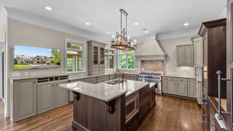 Tiny photo for 79 S Wynstone Drive, North Barrington, IL 60010 (MLS # 12676682)