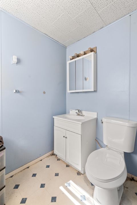 Tiny photo for 335 N WOLF Road, Northlake, IL 60164 (MLS # 12484142)