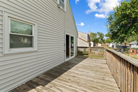 Tiny photo for 335 N WOLF Road, Northlake, IL 60164 (MLS # 12484142)