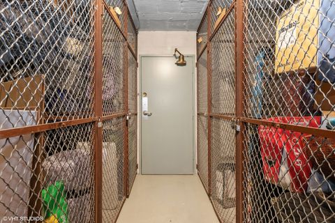 Tiny photo for 4960 N Marine Drive #415, Chicago, IL 60640 (MLS # 12628089)