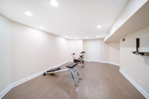 Tiny photo for 16373 W Menna Lane, Lincolnshire, IL 60069 (MLS # 12689249)