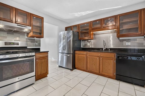 Tiny photo for 1840 Shetland Drive, Wheaton, IL 60189 (MLS # 12784125)