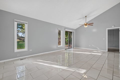 Tiny photo for 1840 Shetland Drive, Wheaton, IL 60189 (MLS # 12784125)