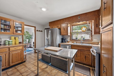 Tiny photo for 10536 S Kilbourn Avenue, Oak Lawn, IL 60453 (MLS # 12755527)