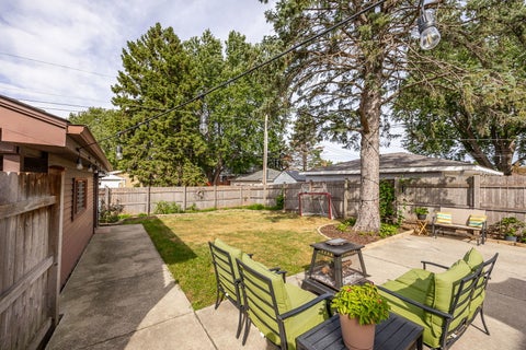 Tiny photo for 10536 S Kilbourn Avenue, Oak Lawn, IL 60453 (MLS # 12755527)