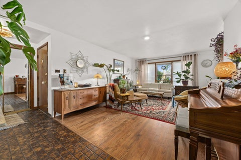 Tiny photo for 10536 S Kilbourn Avenue, Oak Lawn, IL 60453 (MLS # 12755527)