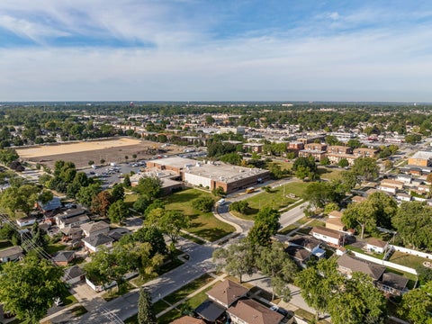 Tiny photo for 10536 S Kilbourn Avenue, Oak Lawn, IL 60453 (MLS # 12755527)