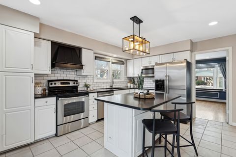 Tiny photo for 5910 Carol Avenue, Morton Grove, IL 60053 (MLS # 12555913)