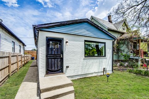 Tiny photo for 8541 S Givins Court, Chicago, IL 60620 (MLS # 12687353)
