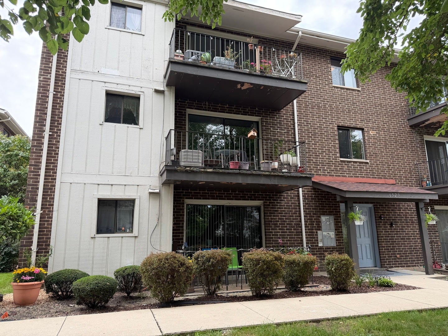 6329 175th Street 2N