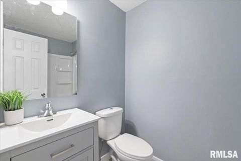 Tiny photo for 3518 W GARFIELD Street, Davenport, IA 52804 (MLS # QC4268775)