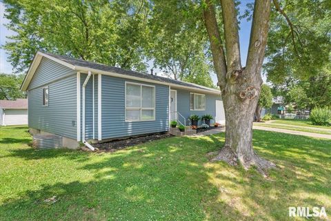 Tiny photo for 3518 W GARFIELD Street, Davenport, IA 52804 (MLS # QC4268775)