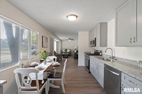 Tiny photo for 3518 W GARFIELD Street, Davenport, IA 52804 (MLS # QC4268775)