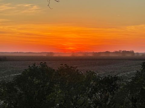 Tiny photo for 208 W Chapel Street, Beaverville, IL 60912 (MLS # 12491483)