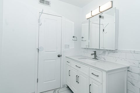 Tiny photo for 5253 W Wrightwood Avenue, Chicago, IL 60639 (MLS # 12755220)