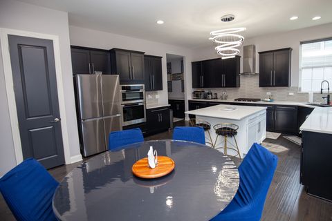 Tiny photo for 1120 Ashley Lane, Inverness, IL 60010 (MLS # 12485865)