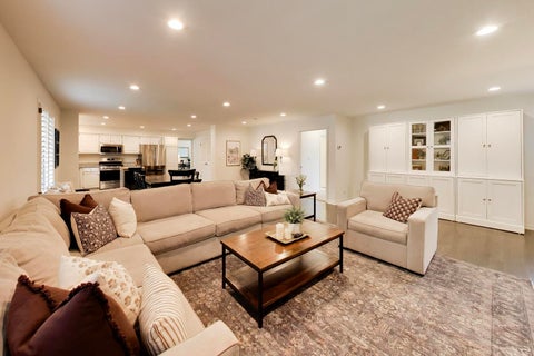 Tiny photo for 836 N Fernandez Avenue, Arlington Heights, IL 60004 (MLS # 12791689)