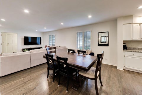 Tiny photo for 836 N Fernandez Avenue, Arlington Heights, IL 60004 (MLS # 12791689)