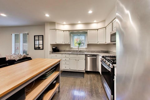 Tiny photo for 836 N Fernandez Avenue, Arlington Heights, IL 60004 (MLS # 12791689)