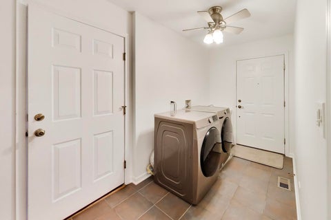 Tiny photo for 836 N Fernandez Avenue, Arlington Heights, IL 60004 (MLS # 12791689)