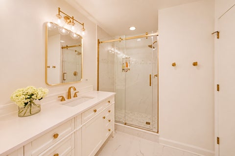 Tiny photo for 836 N Fernandez Avenue, Arlington Heights, IL 60004 (MLS # 12791689)