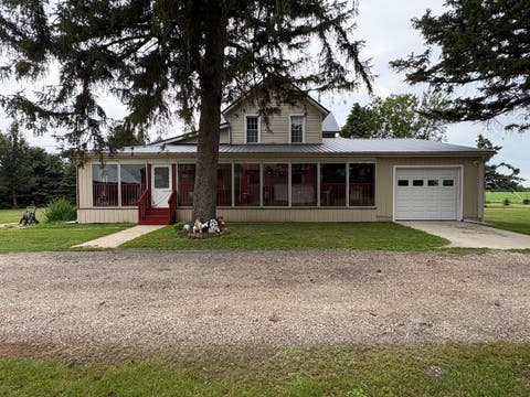 Photo of 2563 Gurler Road, Rochelle, IL 61068 (MLS # 12687428)
