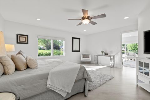 Tiny photo for 1912 Midwest Club Parkway, Oak Brook, IL 60523 (MLS # 12432478)