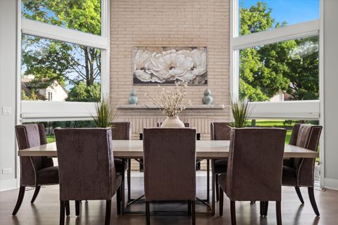 Tiny photo for 1912 Midwest Club Parkway, Oak Brook, IL 60523 (MLS # 12432478)