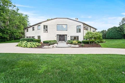 Tiny photo for 1912 Midwest Club Parkway, Oak Brook, IL 60523 (MLS # 12432478)