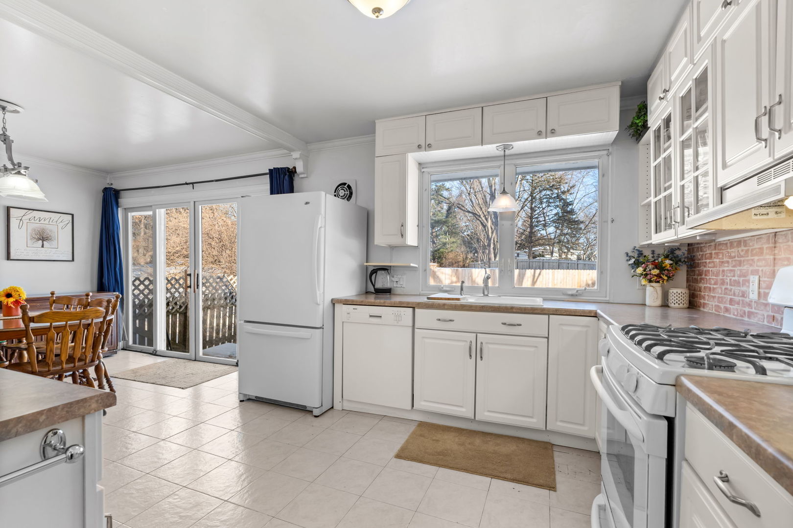 6116 Running Iron Drive