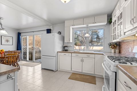 Tiny photo for 6116 Running Iron Drive, Crystal Lake, IL 60012 (MLS # 12578059)