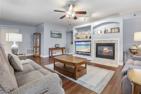 Tiny photo for 7927 Trinity Circle #3NW, Tinley Park, IL 60487 (MLS # 12584110)