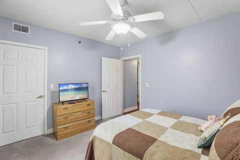 Tiny photo for 7927 Trinity Circle #3NW, Tinley Park, IL 60487 (MLS # 12584110)