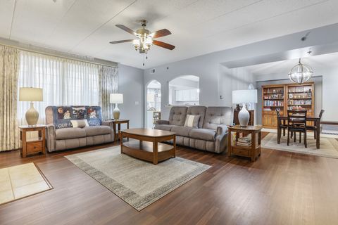 Tiny photo for 7927 Trinity Circle #3NW, Tinley Park, IL 60487 (MLS # 12584110)