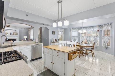 Tiny photo for 7927 Trinity Circle #3NW, Tinley Park, IL 60487 (MLS # 12584110)